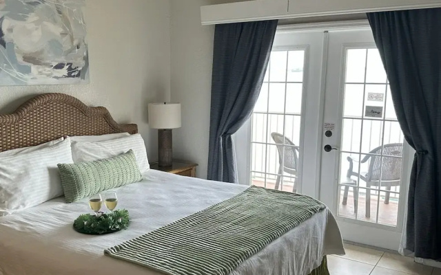 photo 2 of Beso Del Sol Resort