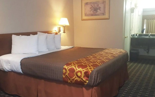 photo 2 of Best Budget Inn Anaheim