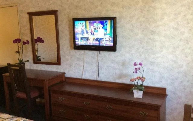 photo 4 of Paradise Inn