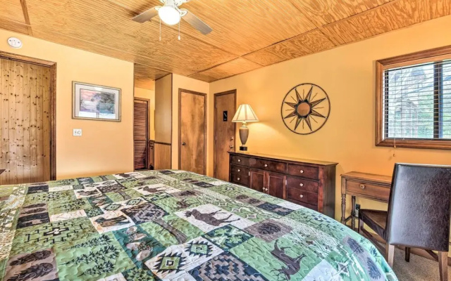 photo 2 of Best Location - Maggie Valley Cabin w/ Hot Tub!