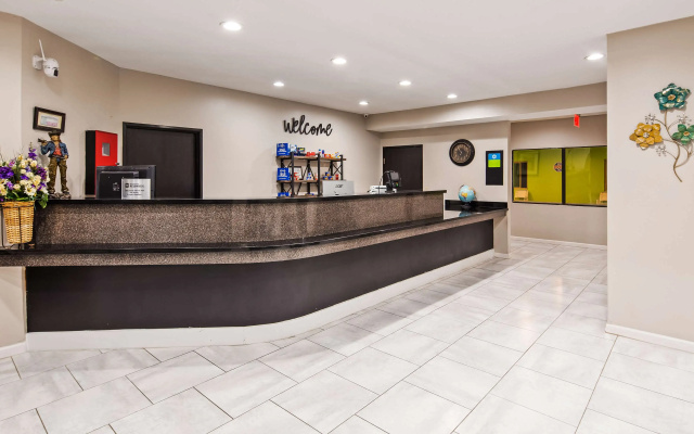 photo 2 of SureStay Hotel by Best Western Orange