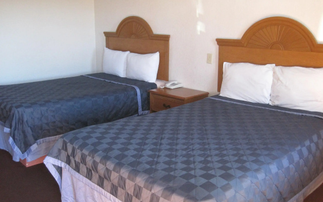 photo 5 of Bestway Inn