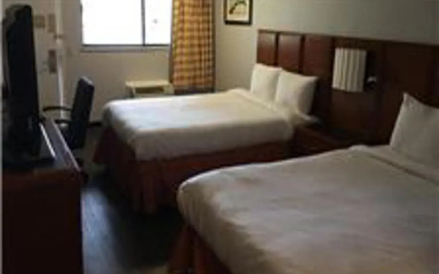photo 4 of Extend-a-Suites Phoenix
