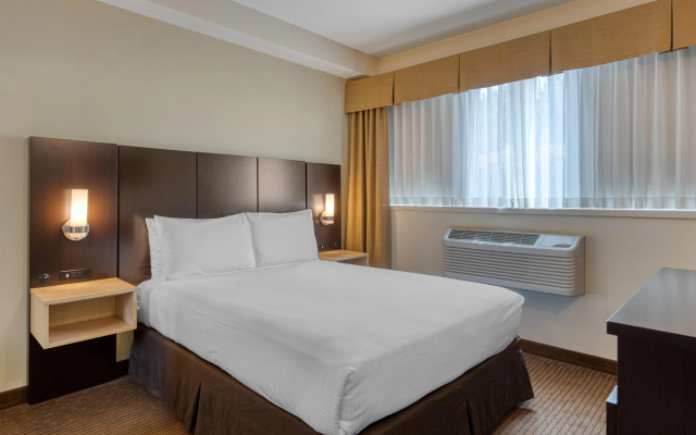 photo 3 of Best Western Seattle Airport Hotel