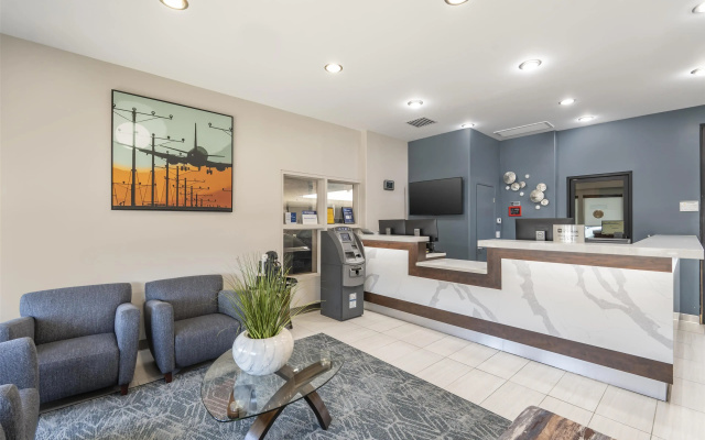 photo 2 of Best Western Airport Plaza Hotel – LAX  Airport LA Stadium