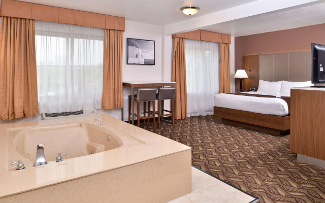 photo 5 of Best Western Airport Plaza Hotel – LAX  Airport LA Stadium