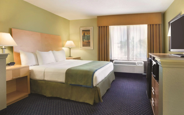 photo 4 of Park Inn by Radisson Albany, GA