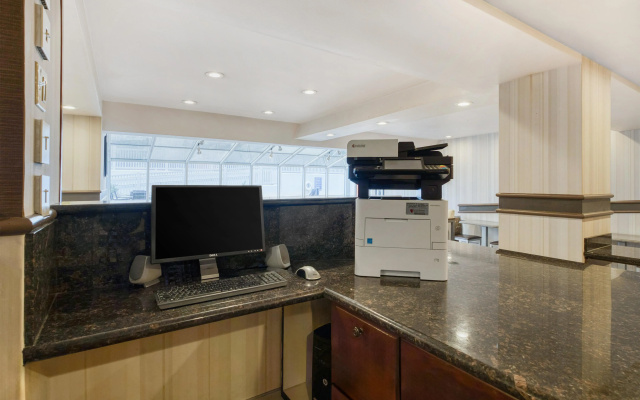 photo 4 of Best Western Alderwood