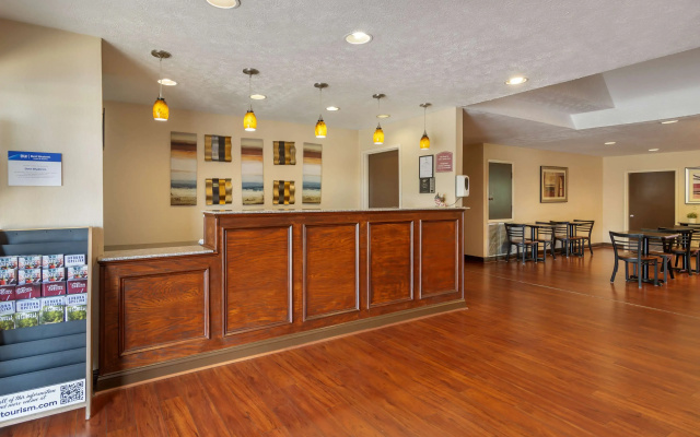 photo 2 of Best Western Auburn/Opelika Inn
