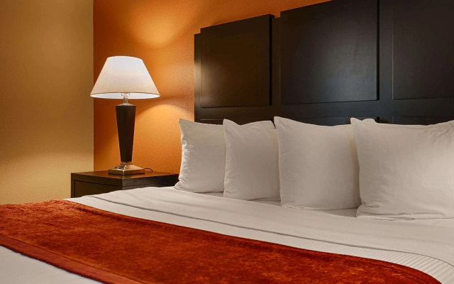 photo 4 of Best Western Inn & Suites - Lake Charles