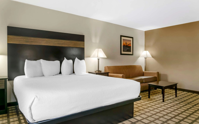 photo 5 of Best Western Beacon Inn