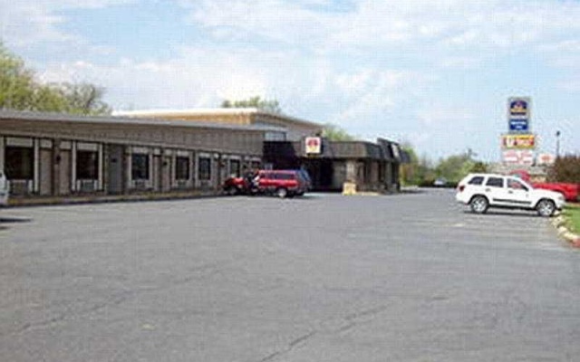 photo 3 of Best Western Bedford Inn
