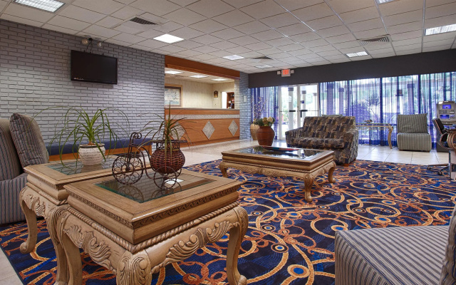 photo 2 of Best Western Cocoa Inn