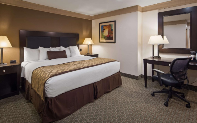 photo 4 of Best Western Concordville Hotel & Conference Center