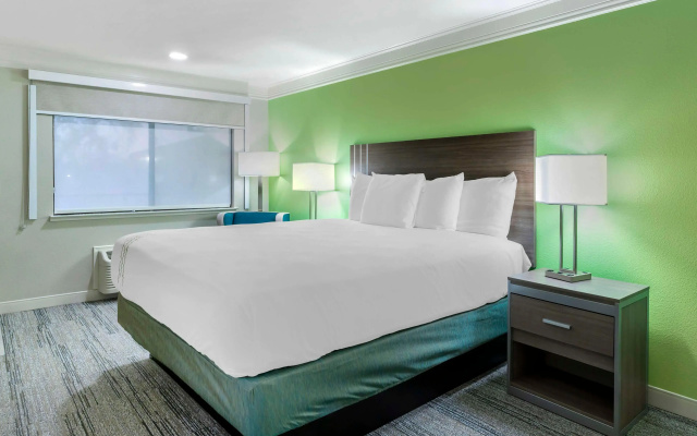 photo 4 of Best Western Cordelia Inn
