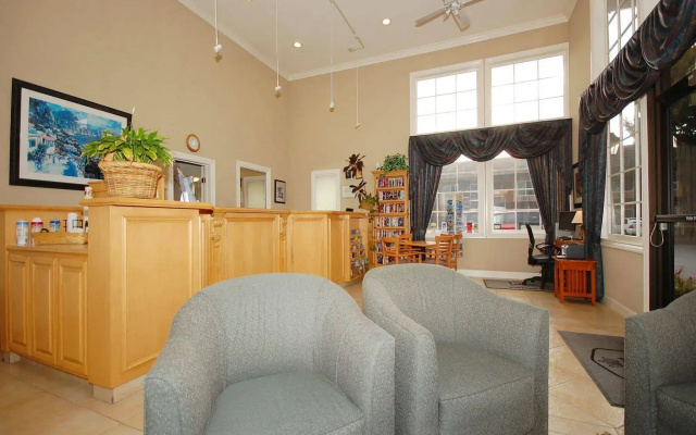 photo 2 of Studio 6 Corona, CA - West