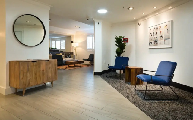 photo 2 of Best Western Crestview Hotel & Suites
