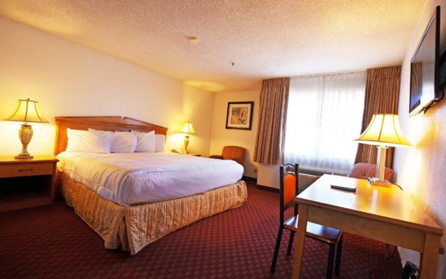 photo 4 of Stanton Inn & Suites
