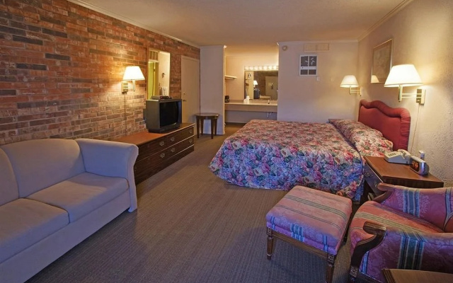 photo 3 of America''S Best Value Inn & Suites