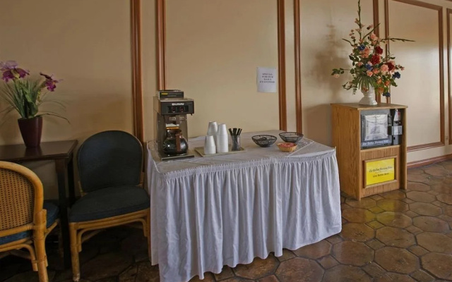 photo 4 of America''S Best Value Inn & Suites
