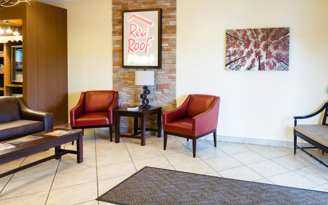 photo 2 of Red Roof Inn PLUS+ Danville, KY