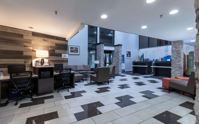 photo 2 of Best Western At O'Hare