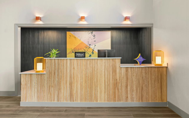 photo 4 of Spark by Hilton Eden Prairie