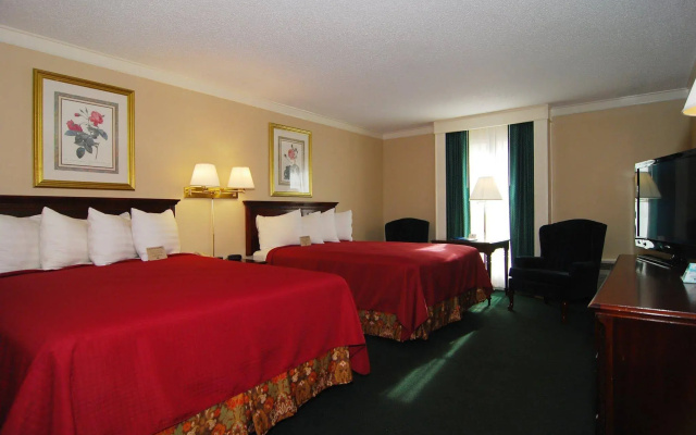 photo 4 of Osage Creek Lodge