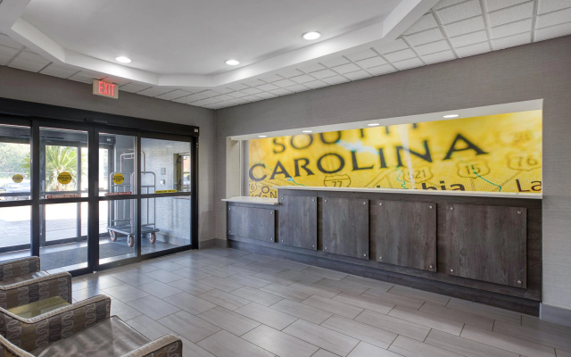 photo 2 of Best Western Executive Inn & Suites