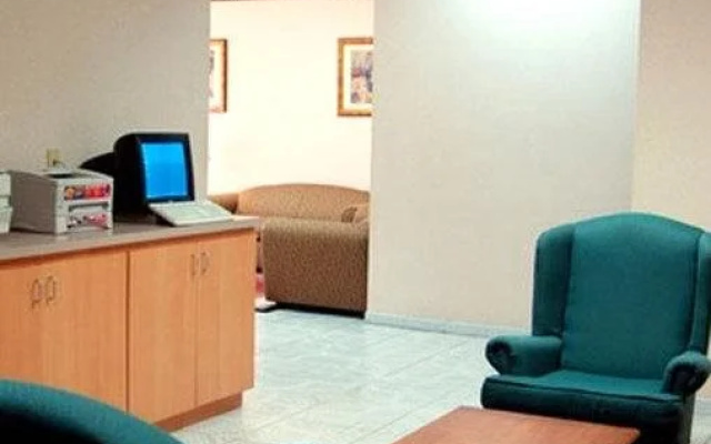 photo 2 of Best Western Executive Inn