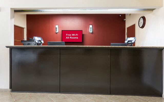 photo 2 of Red Roof Inn Carrollton