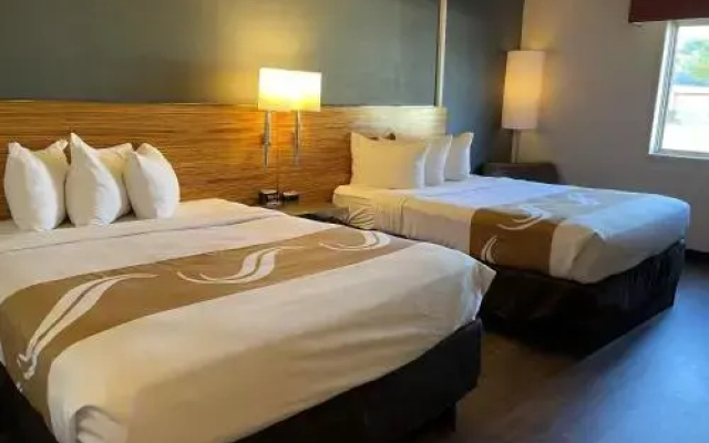 photo 2 of Best Western Frontier Inn