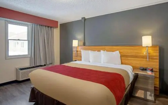 photo 3 of Best Western Frontier Inn