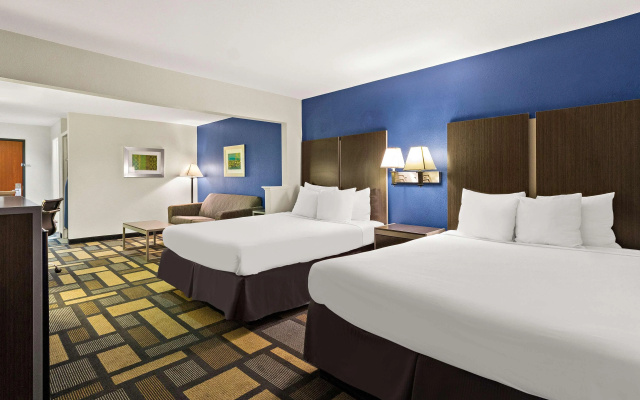photo 4 of Best Western Galleria Inn & Suites