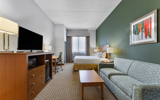 photo 4 of Best Western Garden Inn