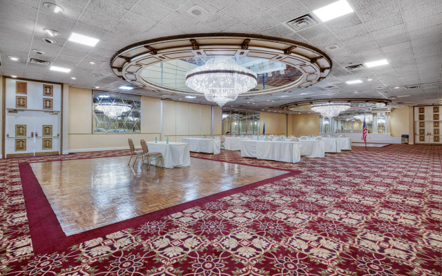 photo 2 of Best Western Plus Genetti Wilkes Barre