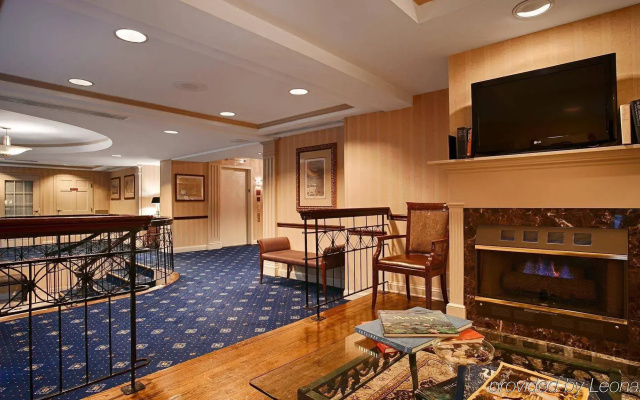 photo 2 of West End Washington DC, Tapestry Collection by Hilton