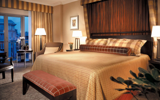 photo 3 of West End Washington DC, Tapestry Collection by Hilton
