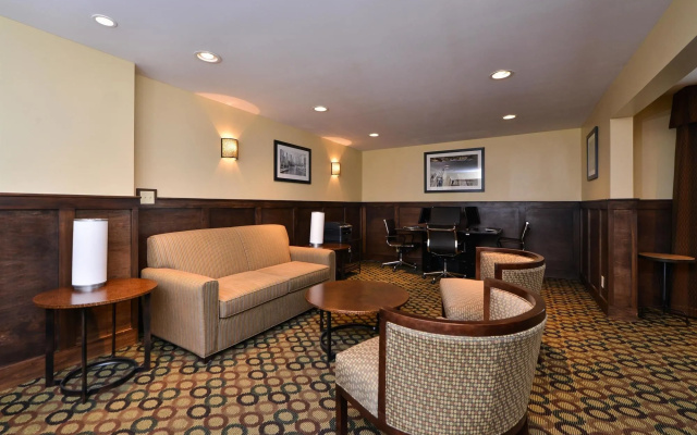 photo 2 of Best Western Glenview -Chicagoland Inn and Suites
