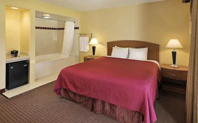 photo 3 of Best Western Golden Sails Hotel