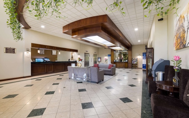 photo 2 of Best Western Grand Victorian Inn