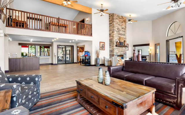 photo 2 of Best Western Grande River Inn & Suites