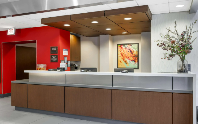 photo 4 of Best Western Grant Park Hotel