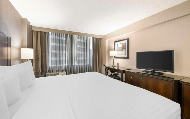 photo 5 of Best Western Grant Park Hotel