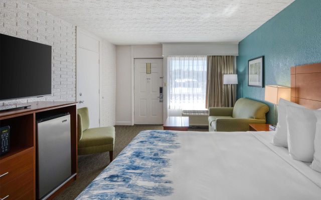 photo 4 of Best Western Hendersonville Inn