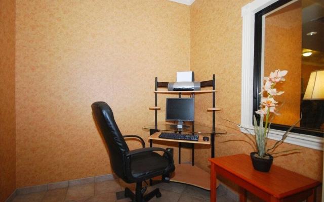 photo 4 of Best Western Henrietta Inn & Suites