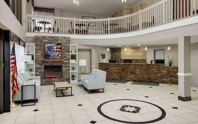 photo 2 of AmericInn by Wyndham Grand Rapids Airport North