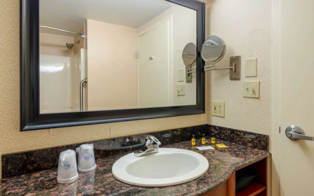 photo 4 of Best Western Plus Inn At Valley View