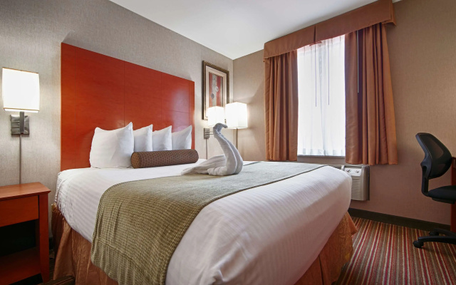 photo 3 of Best Western JFK Airport Hotel