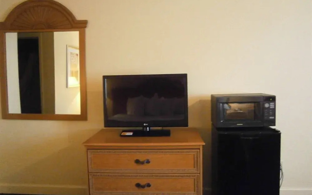 photo 3 of Best Western Kennesaw Inn
